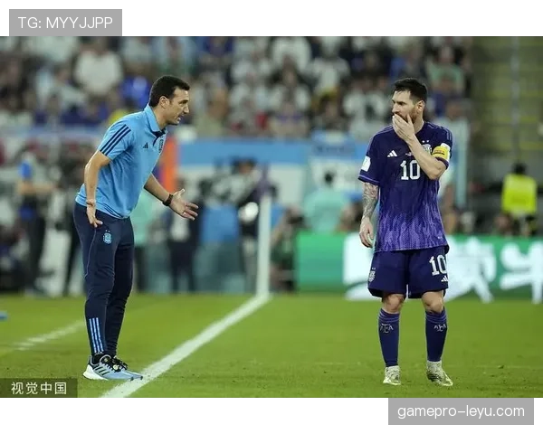 斯卡洛尼以球队精神文化激励新生代球员，团结与韧性铸就卓越之路