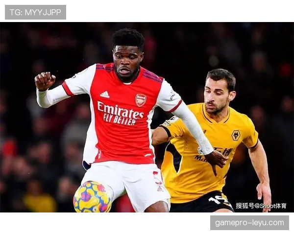 拉尔夫·哈森许特尔：坚定信念迎战英超新挑战，球队状态稳步回升