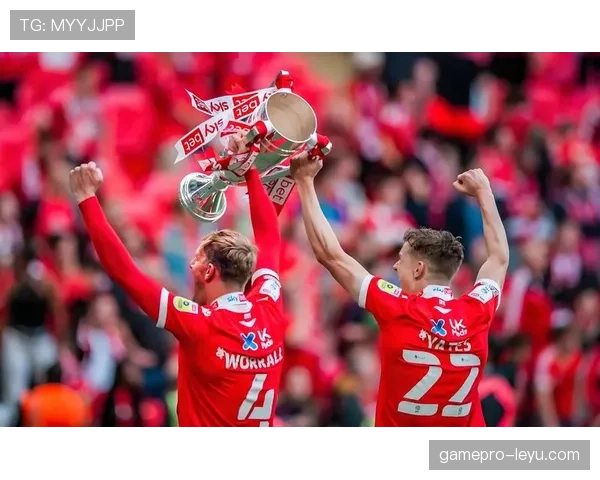 曼城关键比赛控制力下降问题显现,对球队争冠稳定性带来考验 曼城关键比赛控制力下降问题显现,对球队争冠稳定性带来考验